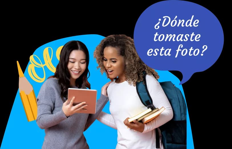 Deux femmes d'âge scolaire utilisant Rosetta Stone ensemble, où l'on lit à voix haute "Donde tomaste esta foto?"
